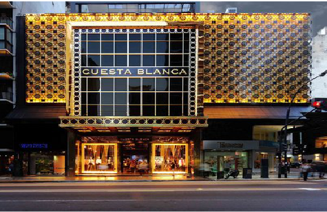 崇义门头设计与商业空间的纽带。